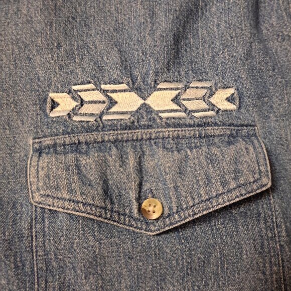 VTG Wrangler Western Shirt Color Block Aztec Embroidered Denim Long Sleeve Small - Picture 7 of 8